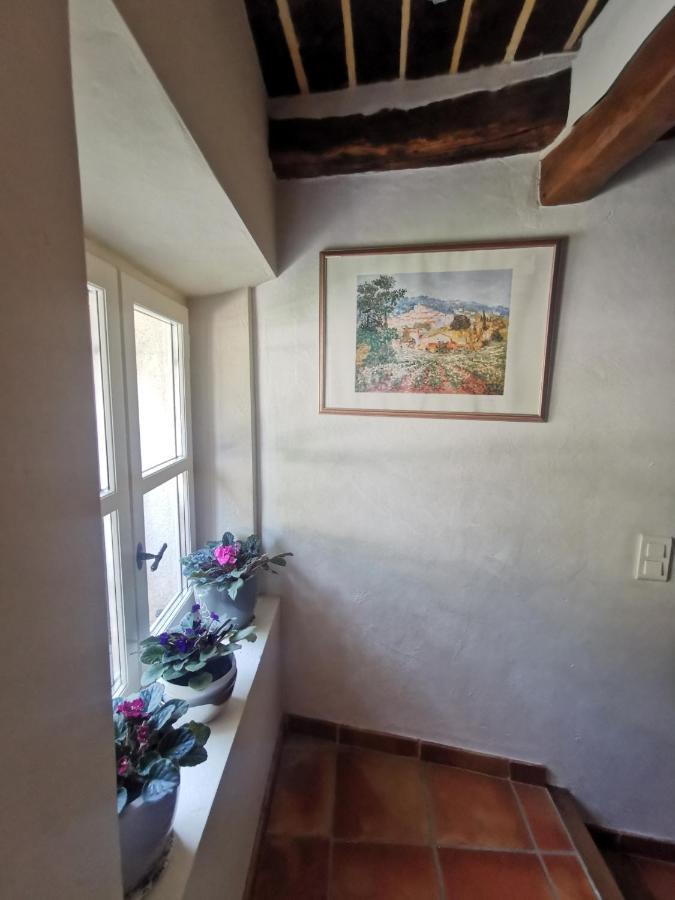 몬투르 Domaine Geodora, Parfumeur En Provence 빌라 외부 사진